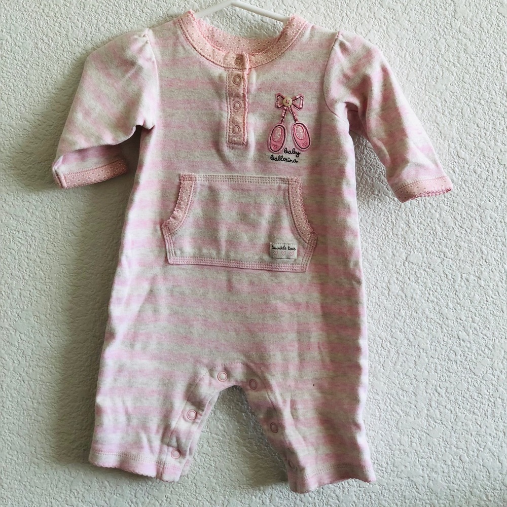 Onsie - Picture 7 of 7